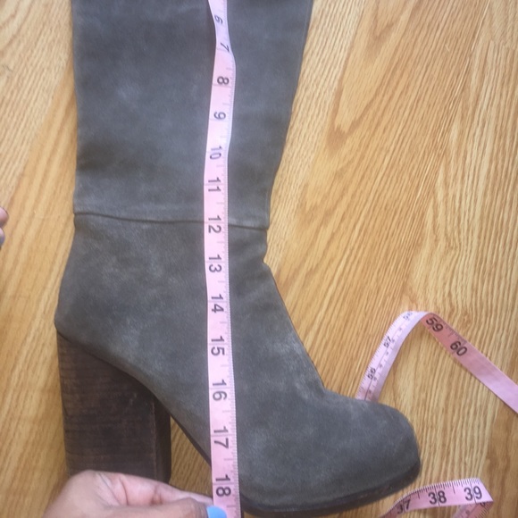 Jeffrey Campbell Sark boots!! - Picture 4 of 9